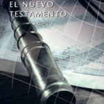 Explorando el Nuevo Testamento: Estructura y Contribuyentes Clave